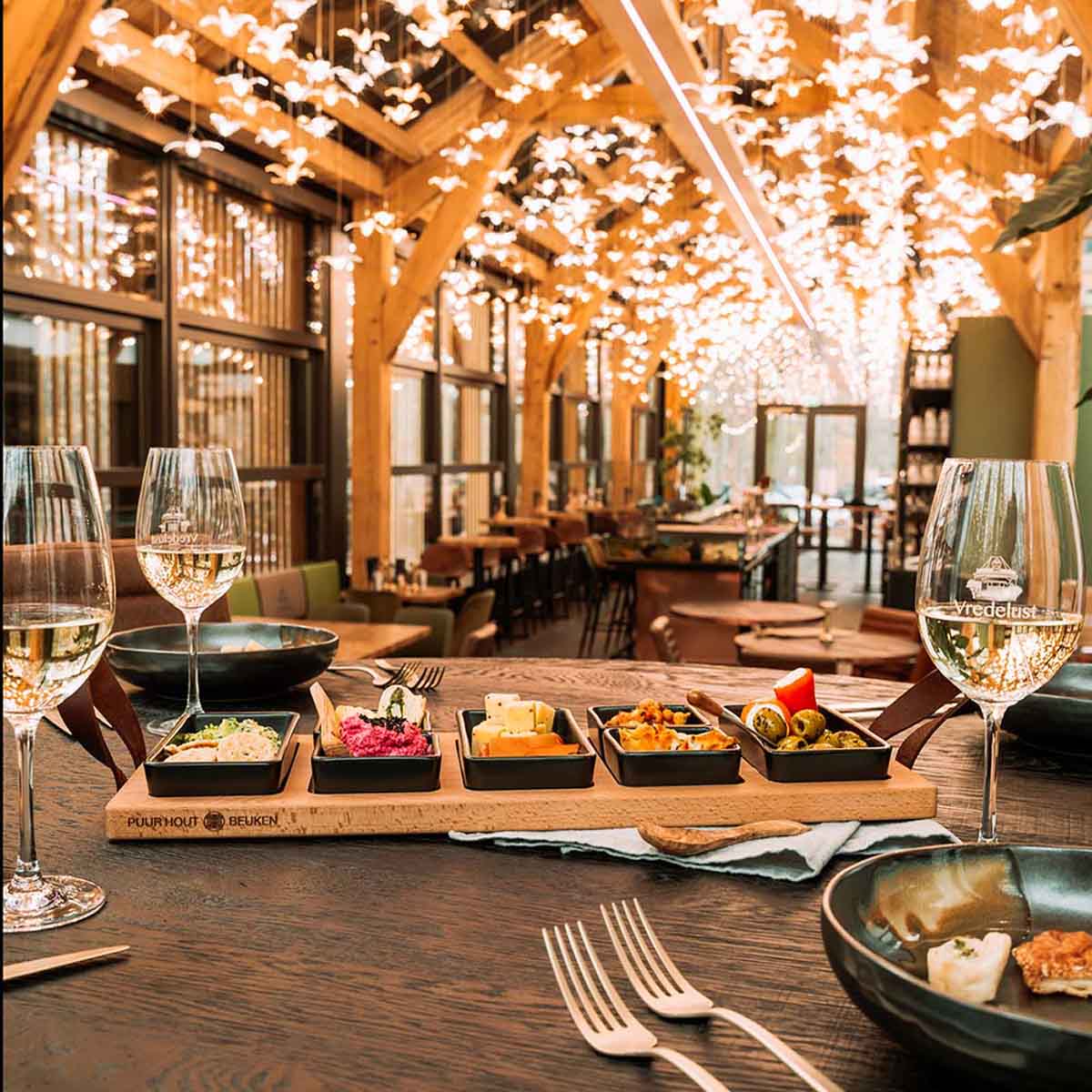 Borrel bakje langwerpig zwart - Zelf samenstellen